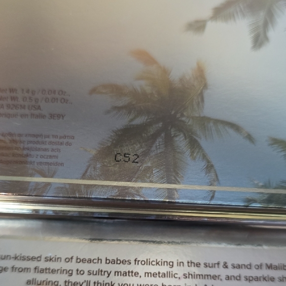 Too Faced Born This Way Sunset Stripped Palette - Warm Browns and Golds - Picture 9 of 9